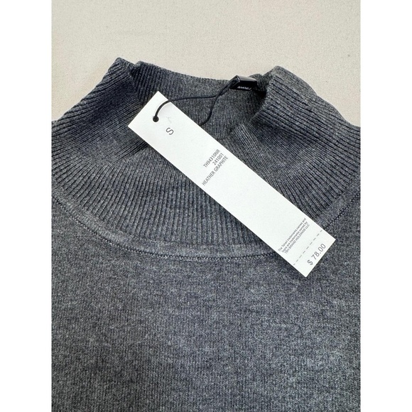 T Tahari Womens Mock Neck Sweater Top Size S Dark Grey Soft Knit Metallic Logo - Picture 4 of 7